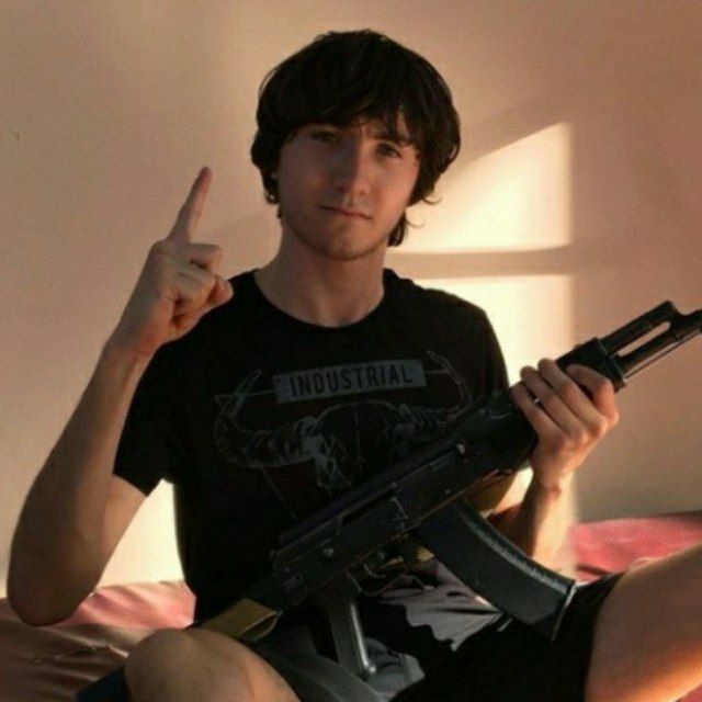 Артем